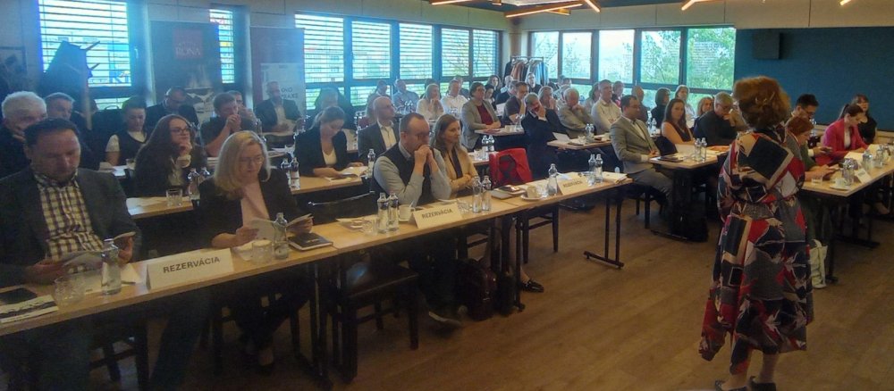 Nie sú psychológovia, ale pomáhajú mladým. Zorientovať sa v pracovnom svete aj v sebe samých